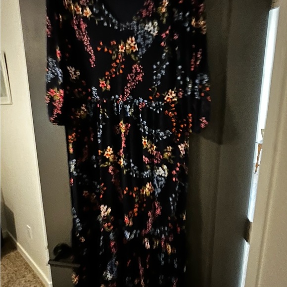 Jane and Delaney, maxi dress, blue, floral, lined - Picture 7 of 8